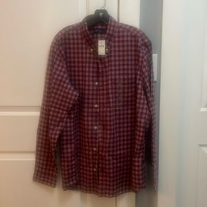 NWT GAP Men’s Button Down Shirt - Size XL